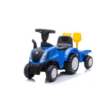 New Holland Ride-On Kids Tractor With Trailer Blue